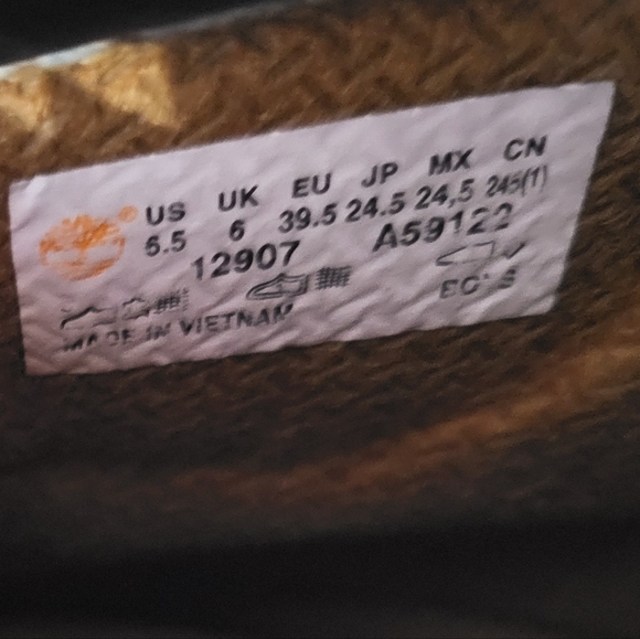 Boys Timberland Boots - Size 6.5 - Picture 4 of 4